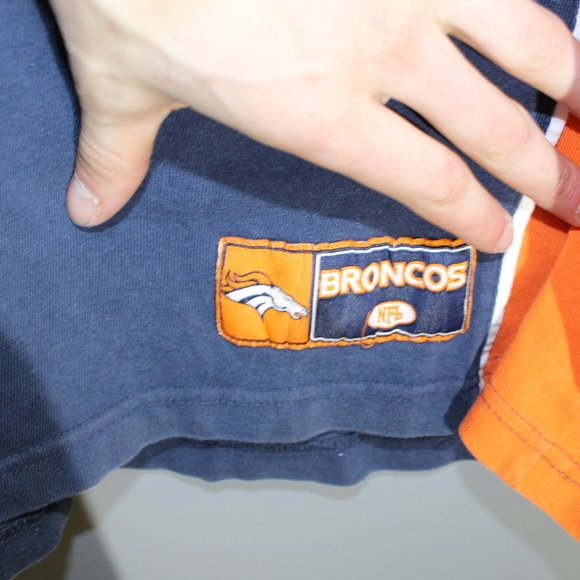 Vintage NFL Denver Broncos LS L Teeshirt - Picture 4 of 5